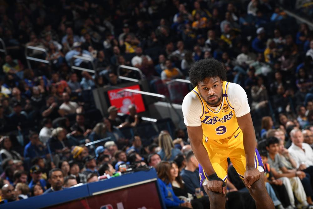 个人特点来 个人特点来